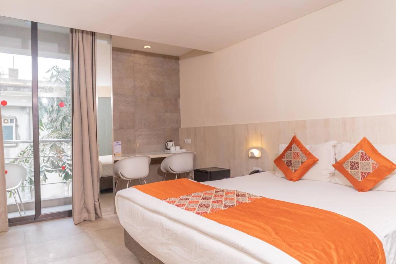 Hotel Citrus Prime Candolm, Goa Candolim Bagian luar foto