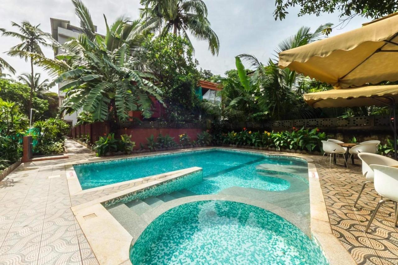 Hotel Citrus Prime Candolm, Goa Candolim Bagian luar foto