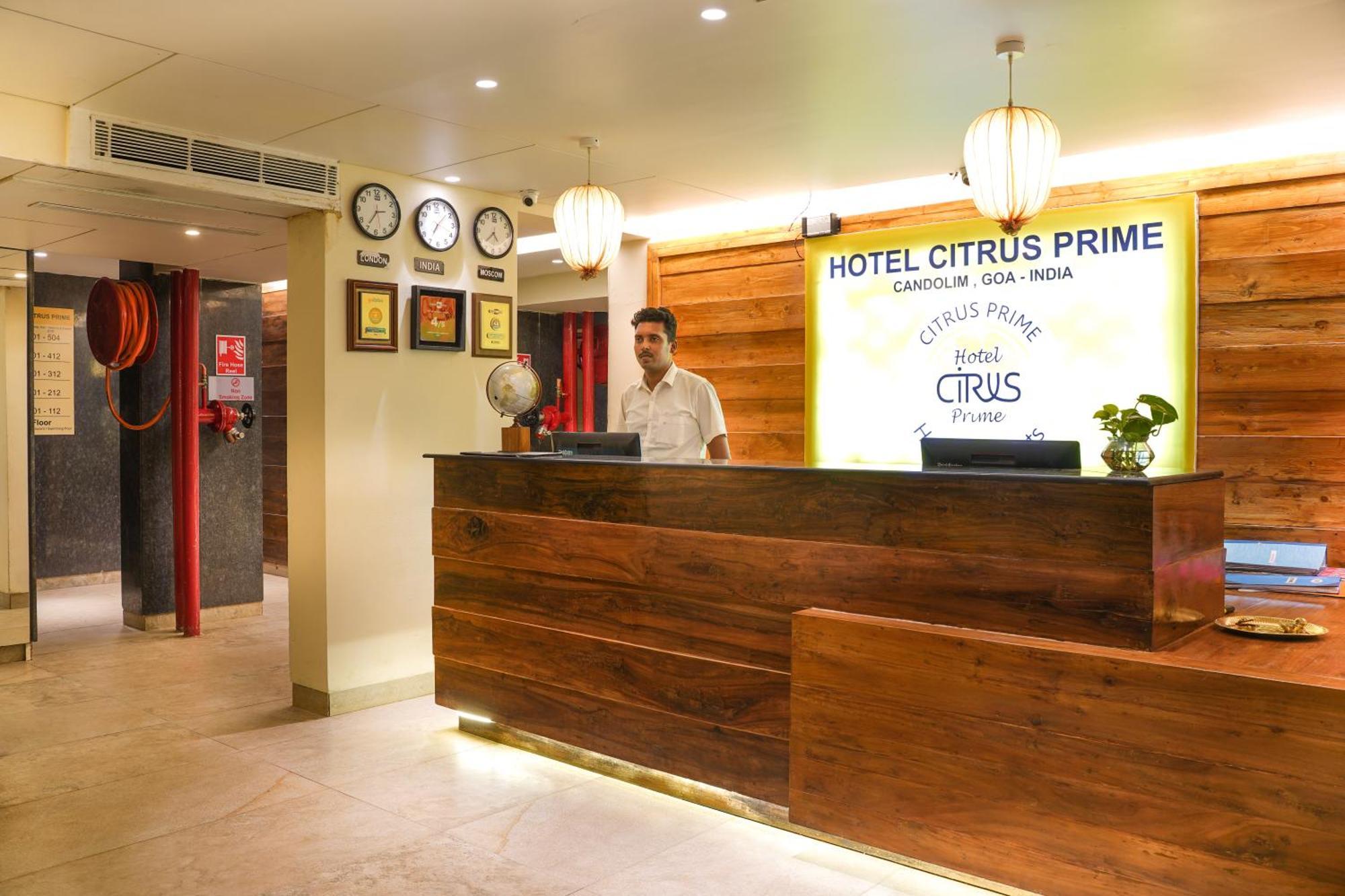 Hotel Citrus Prime Candolm, Goa Candolim Bagian luar foto
