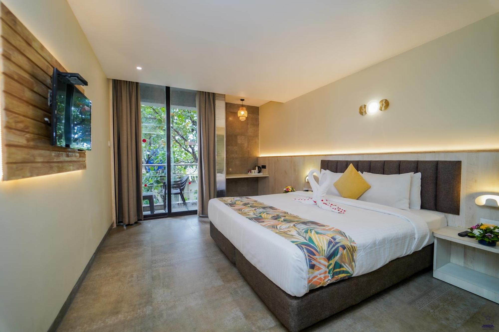 Hotel Citrus Prime Candolm, Goa Candolim Bagian luar foto